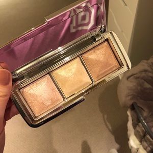 Hourglass Palette